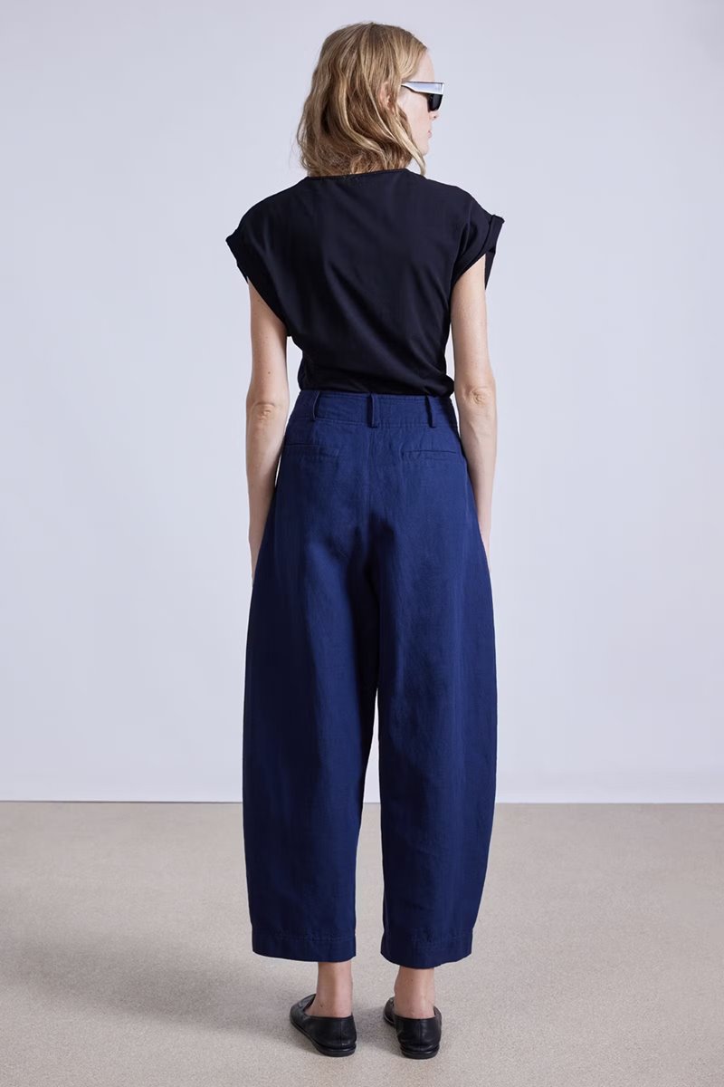 Apiece Apart bari cropped trouser - navy detail Apiece Apart bari cropped trouser - navy detail