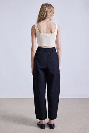 Apiece Apart bari cropped trouser  black back
