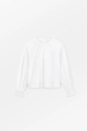 Skall Studio cornflower blouse detail Skall Studio cornflower blouse detail