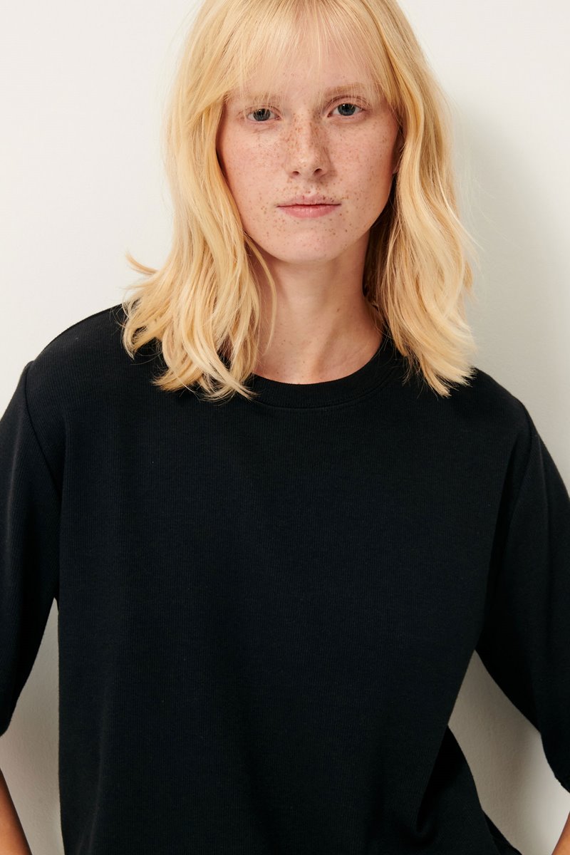 Sessun serge tee black side Sessun serge tee black side