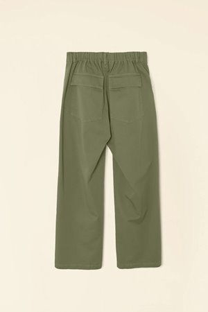 Xirena  morleigh pant hazy sage detail