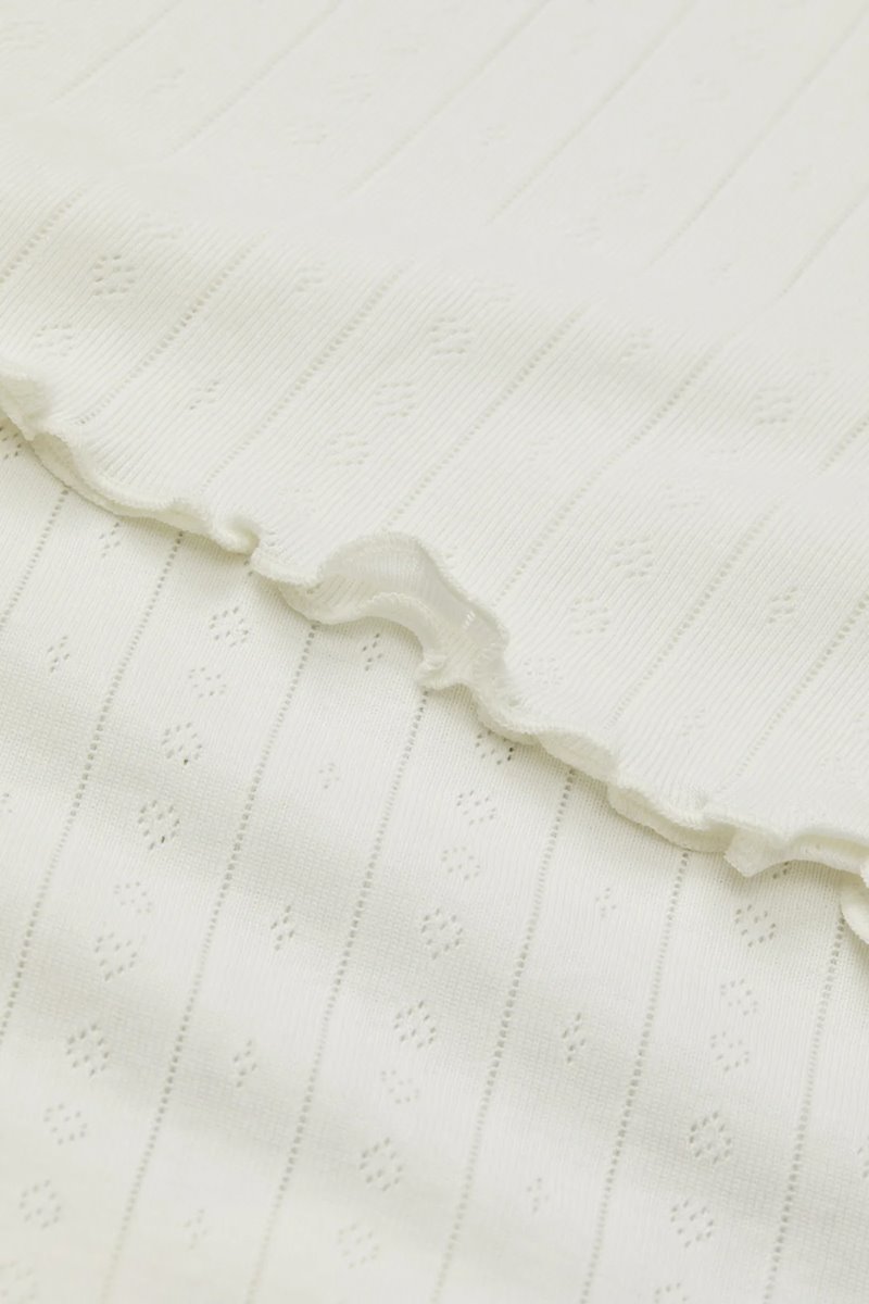 Skall Studio edie tee off white side Skall Studio edie tee off white side