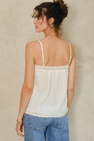 M.A.B.E dacy cami ecru side M.A.B.E dacy cami ecru side