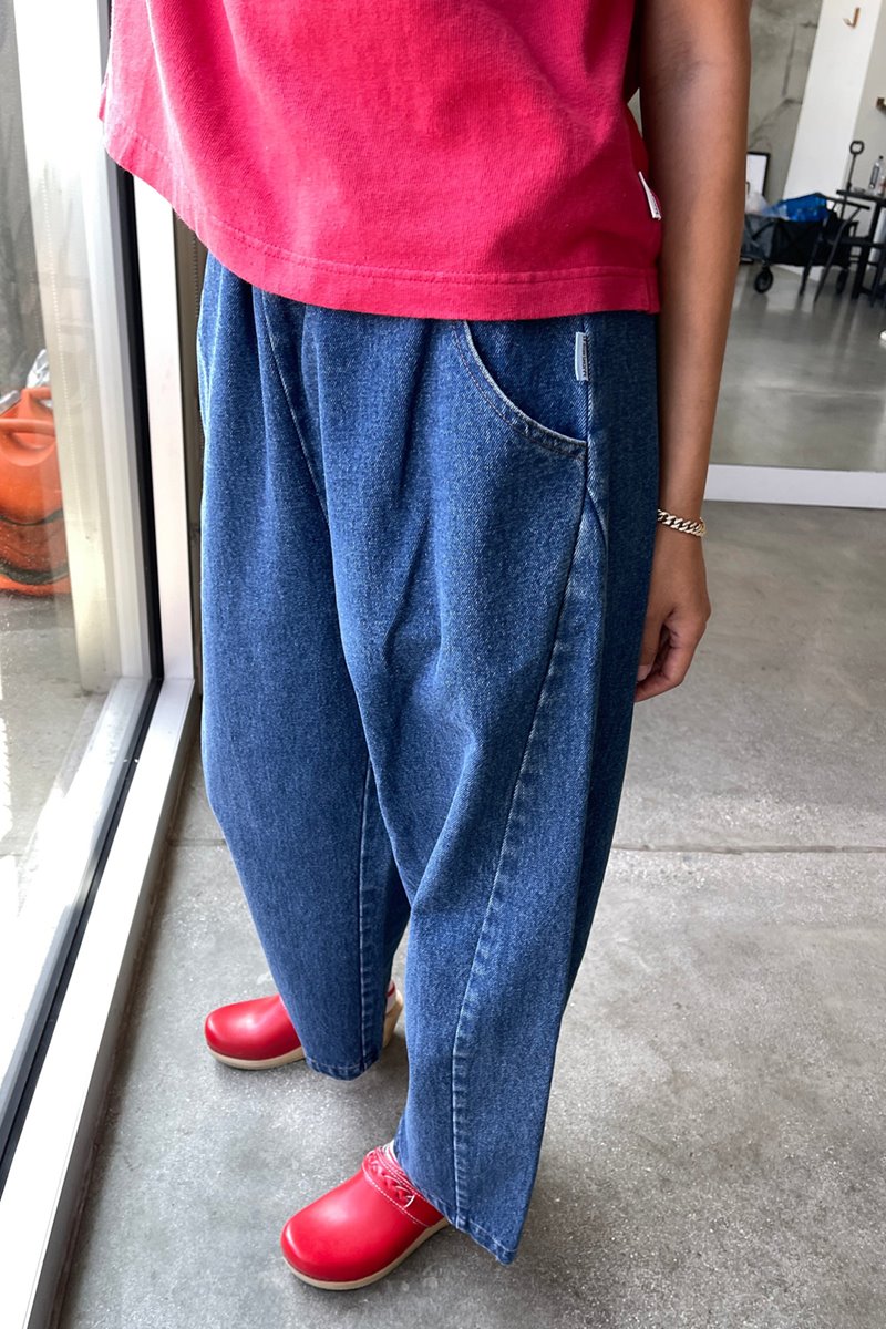 Le Bon Shoppe arc pant  blue denim back