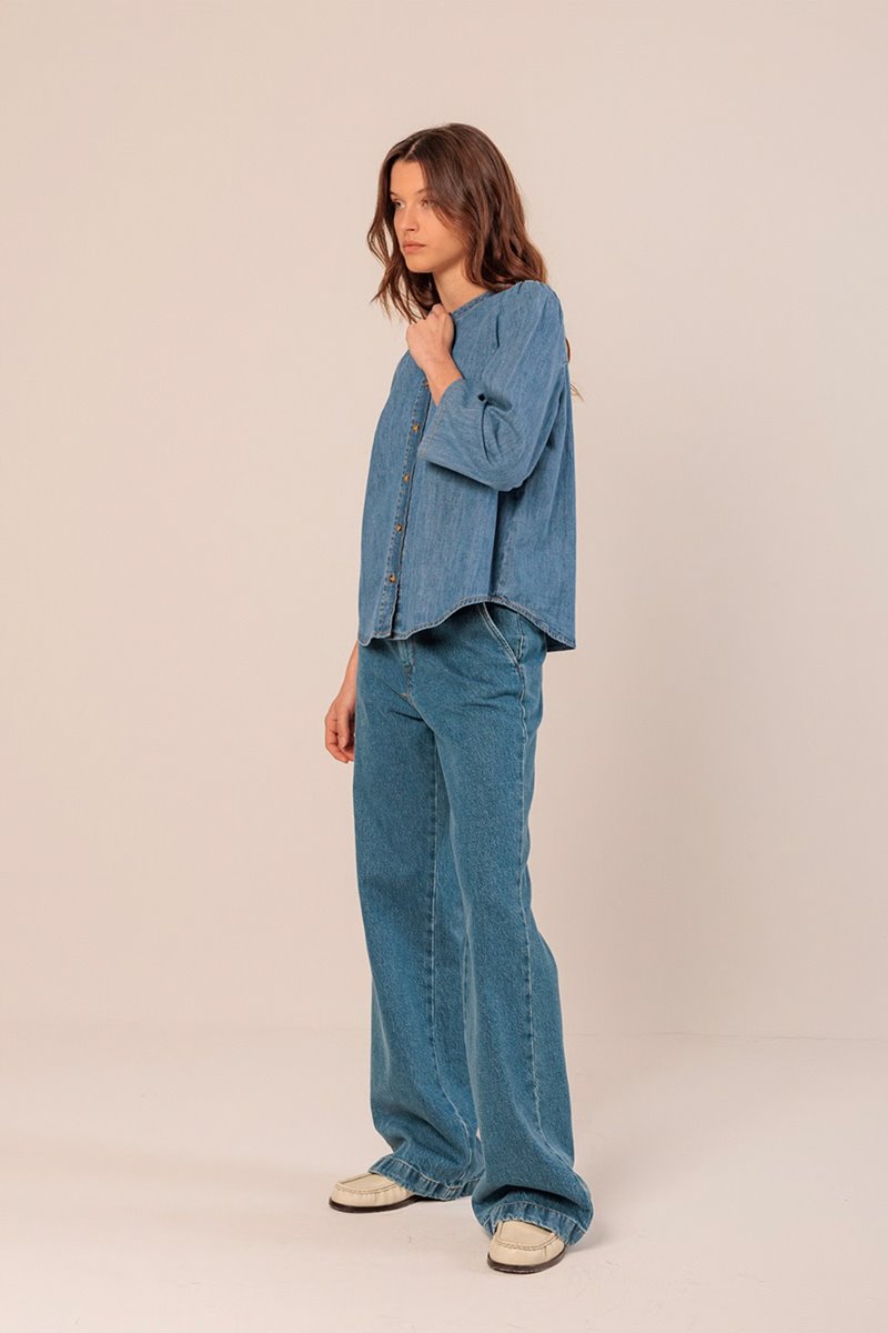 Indi & Cold  mao collar denim shirt  back