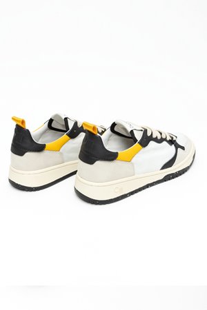 Oncept phoenix trainer night side