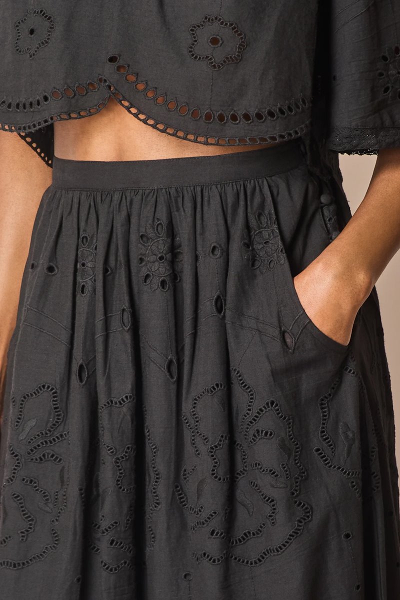 Faune mabel skirt black back Faune mabel skirt black back