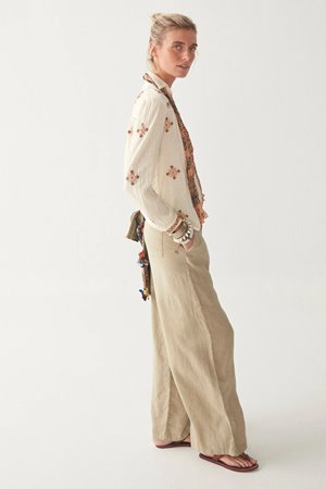 Maison Hotel marissa pant dessert side Maison Hotel marissa pant dessert side