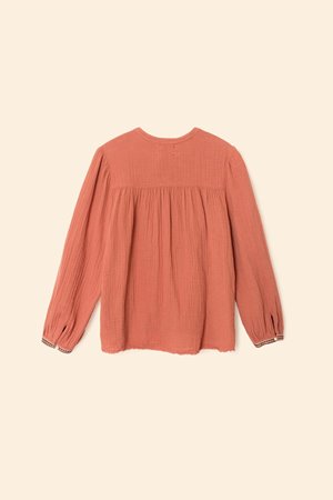 Xirena  colette shirt camelia side Xirena  colette shirt camelia side