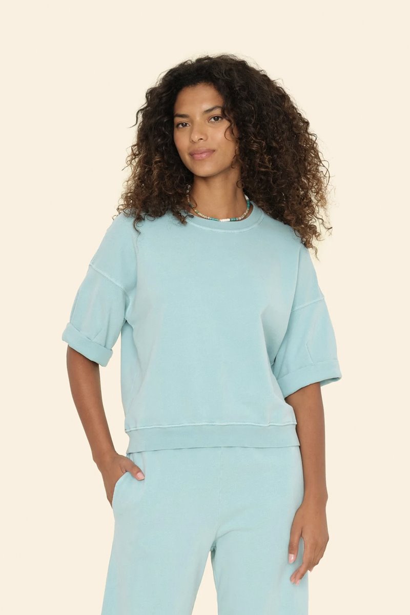Xirena  trixie sweatshirt raindrop back Xirena  trixie sweatshirt raindrop back