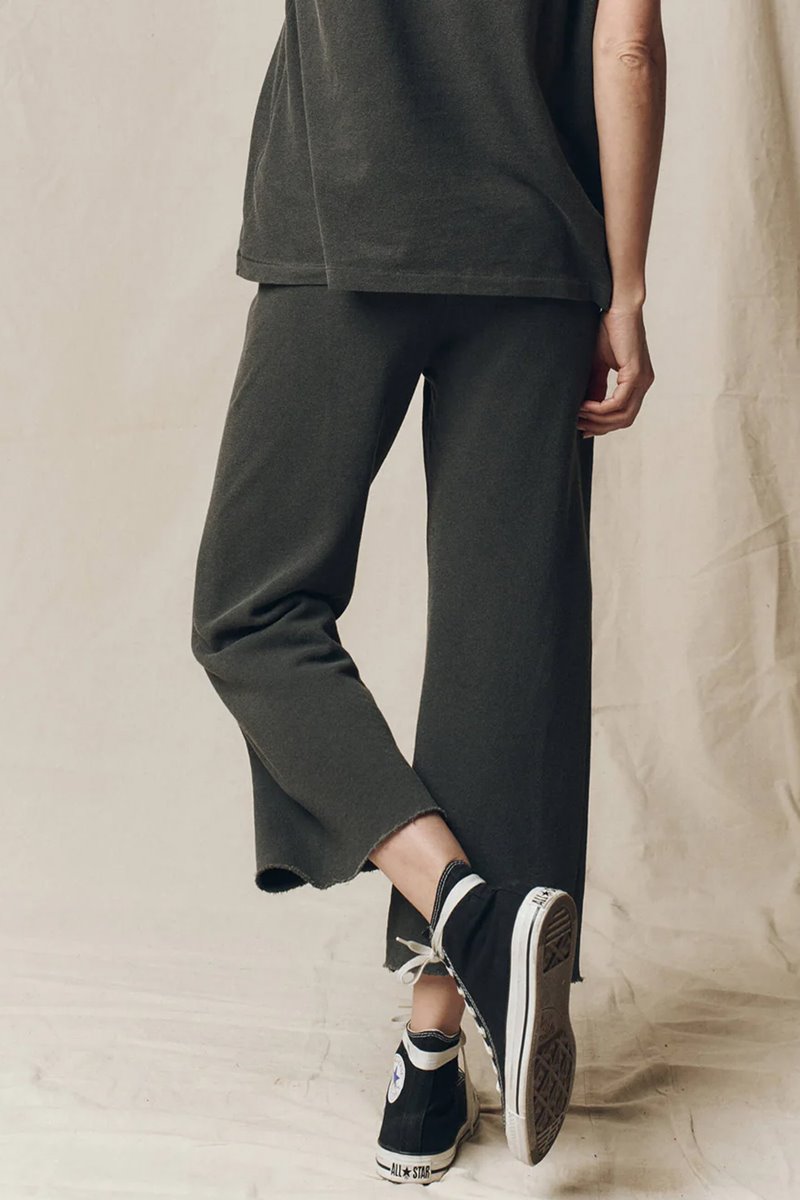 The Great the wide legged cropped sweatpant washed black side