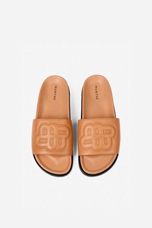 Munthe  fineti sandal camel