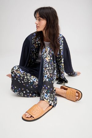 Munthe  fineti sandal camel detail