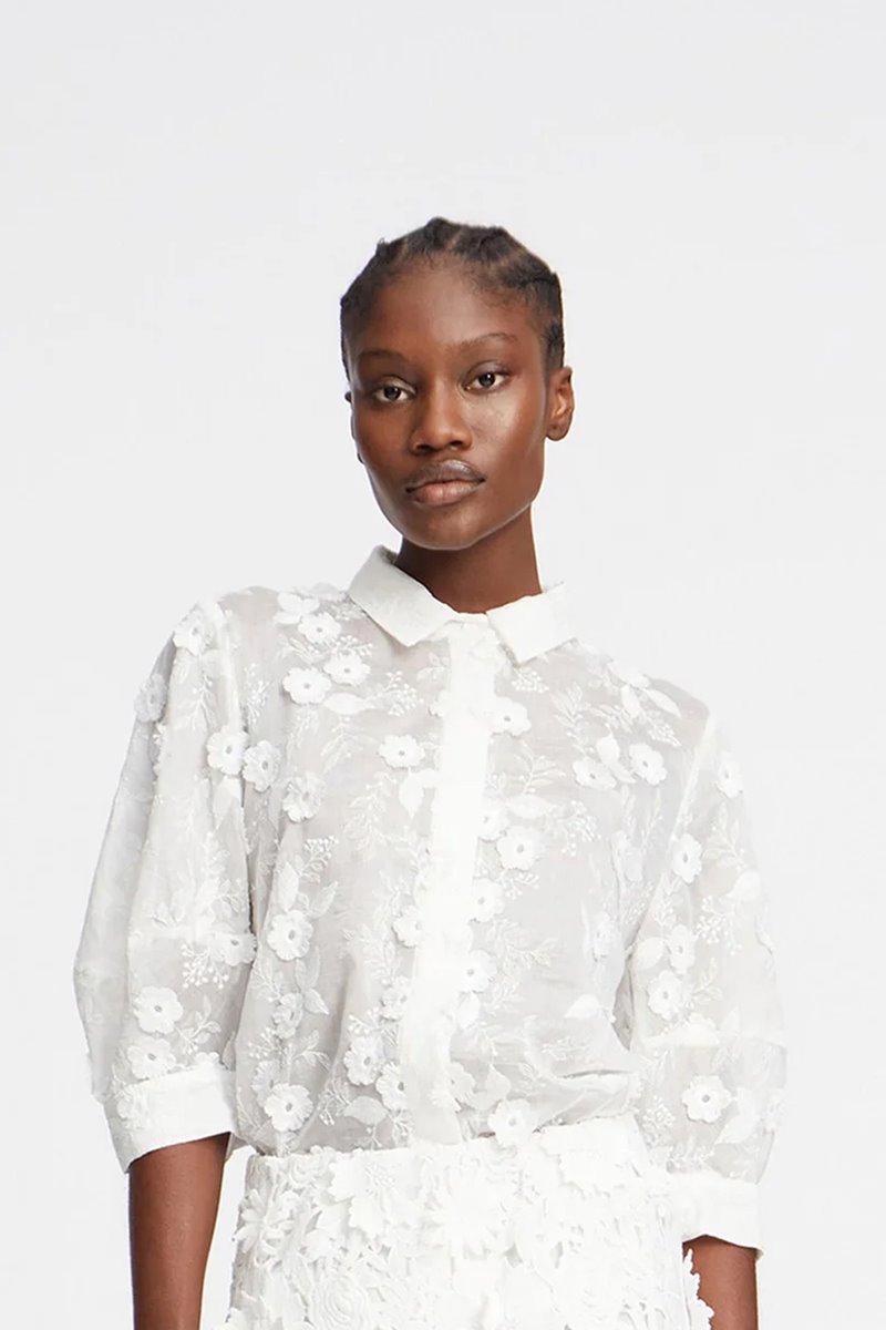 Munthe  pust top white
