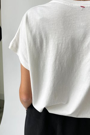 Le Bon Shoppe ease tee vintage white side