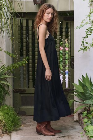 The Great the day dress with bouquet floral embroidery  back