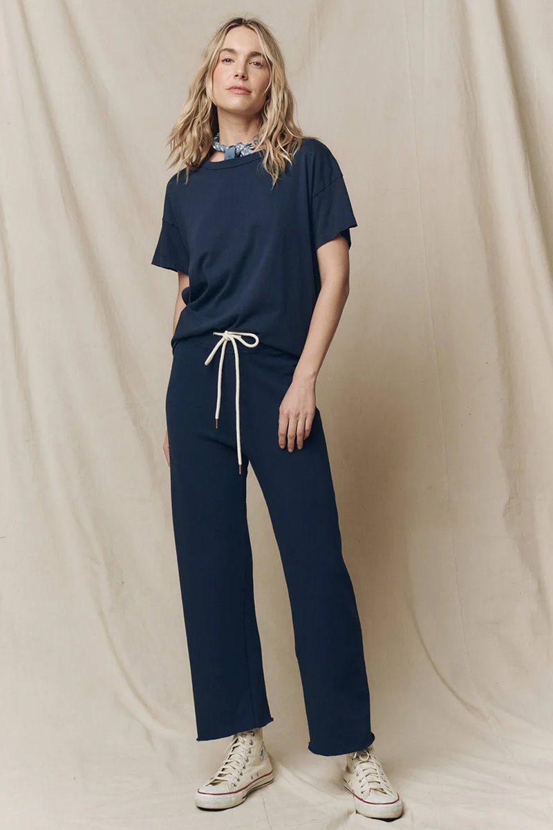 The Great the wide legged cropped sweatpant true navy  side