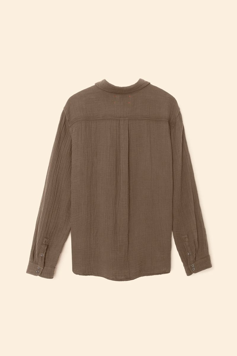 Xirena  scout shirt vine leaf back