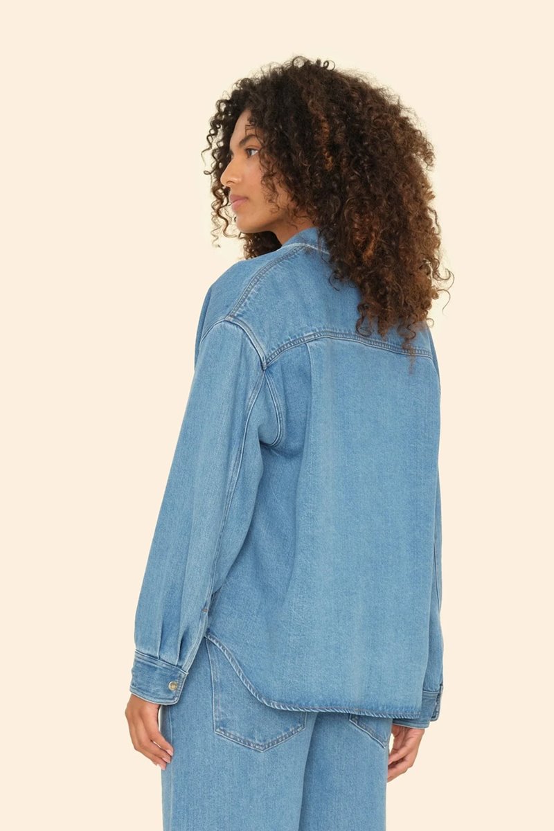 Xirena  gia shirt pacific back