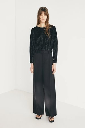 Masscob funke top moonstone detail