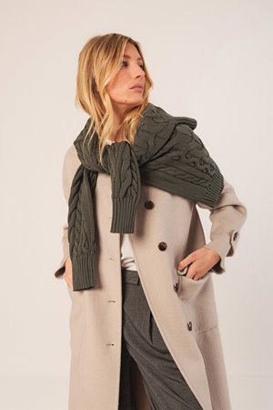 Indi & Cold  abrigo coat stone side Indi & Cold  abrigo coat stone side