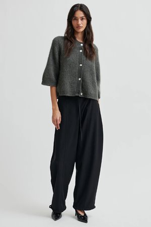 Second Female andrea rib cardigan beluga back