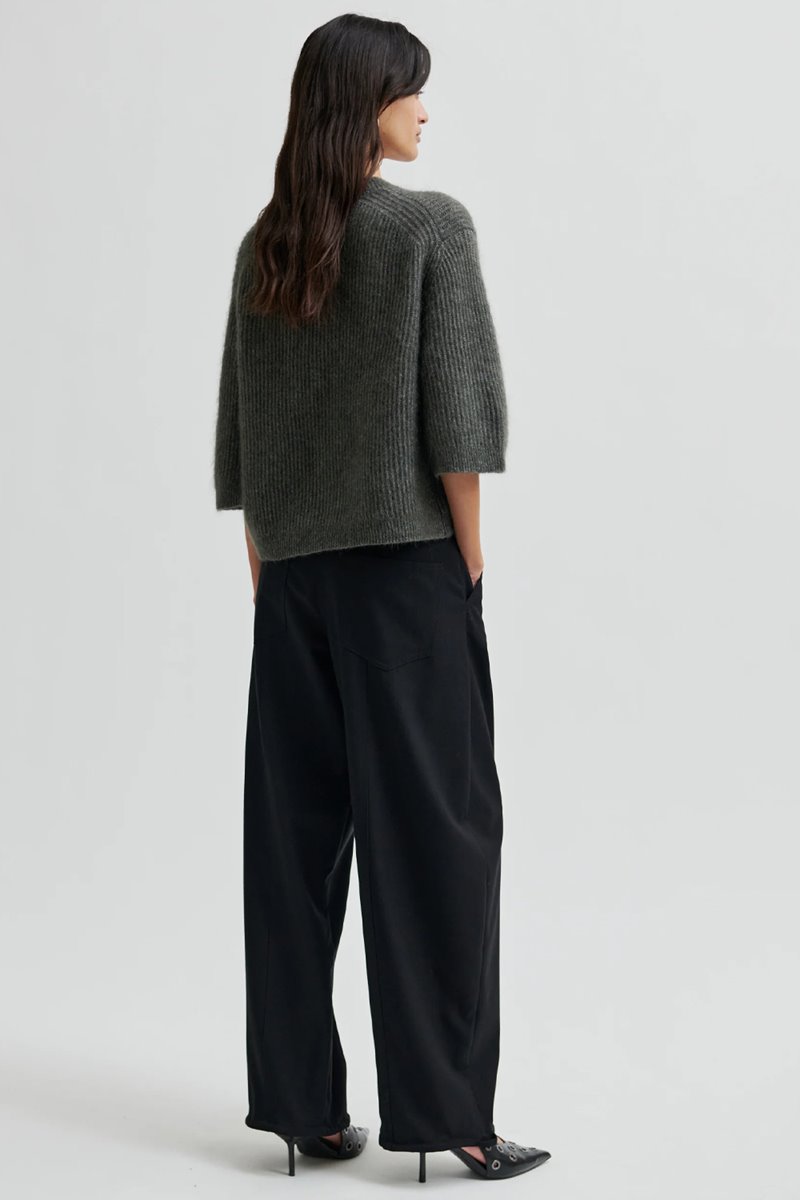 Second Female andrea rib cardigan beluga detail