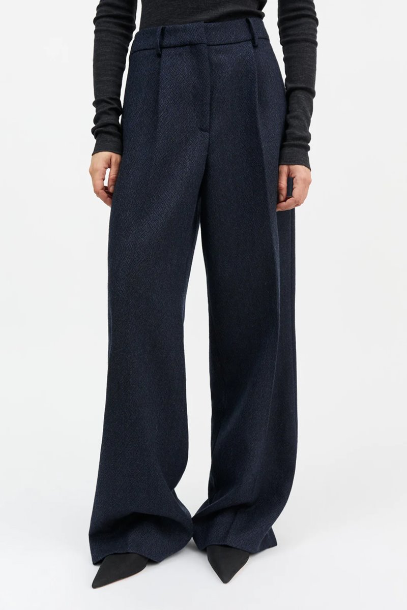 Skall Studio thom trouser navy black