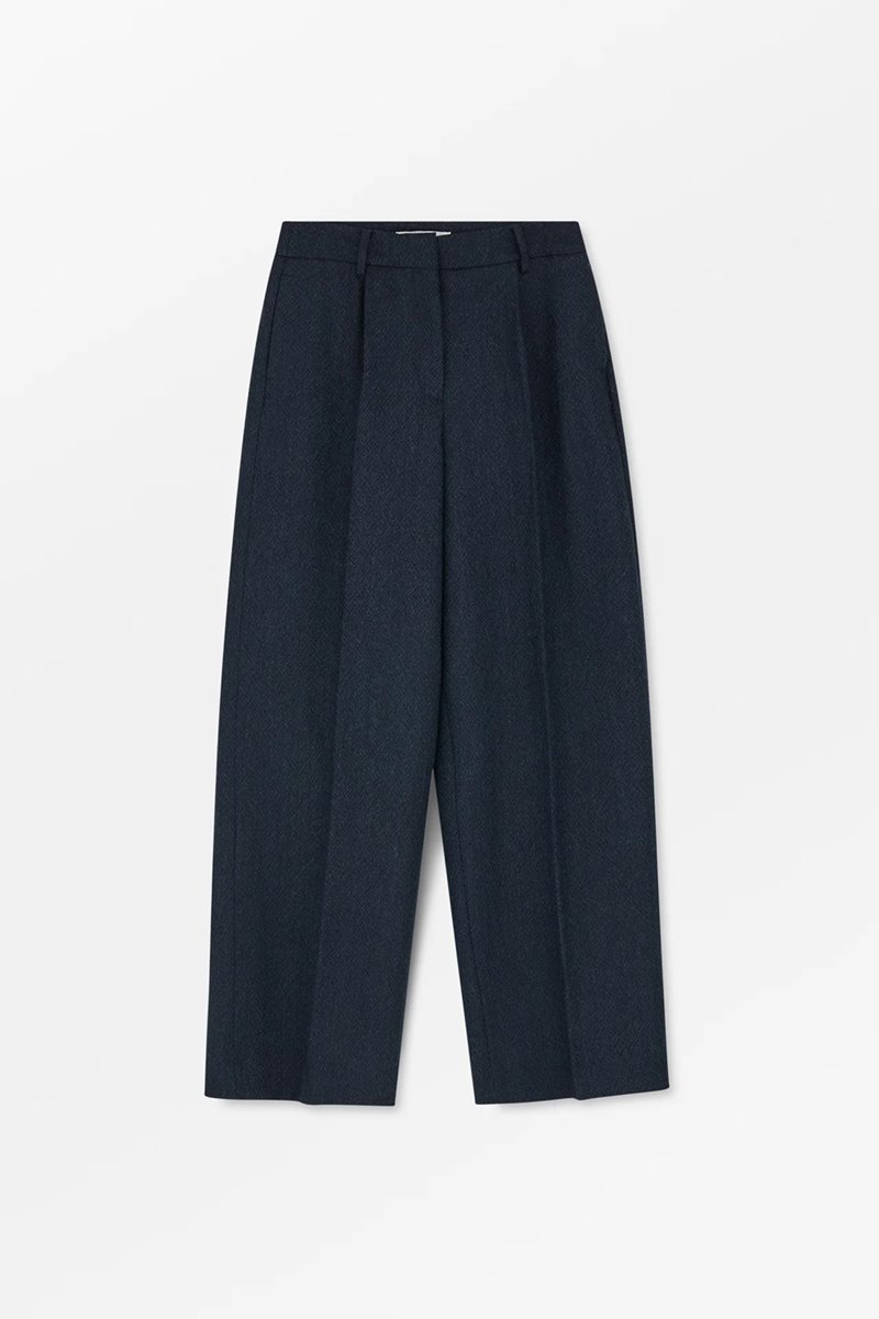 Skall Studio thom trouser navy black detail