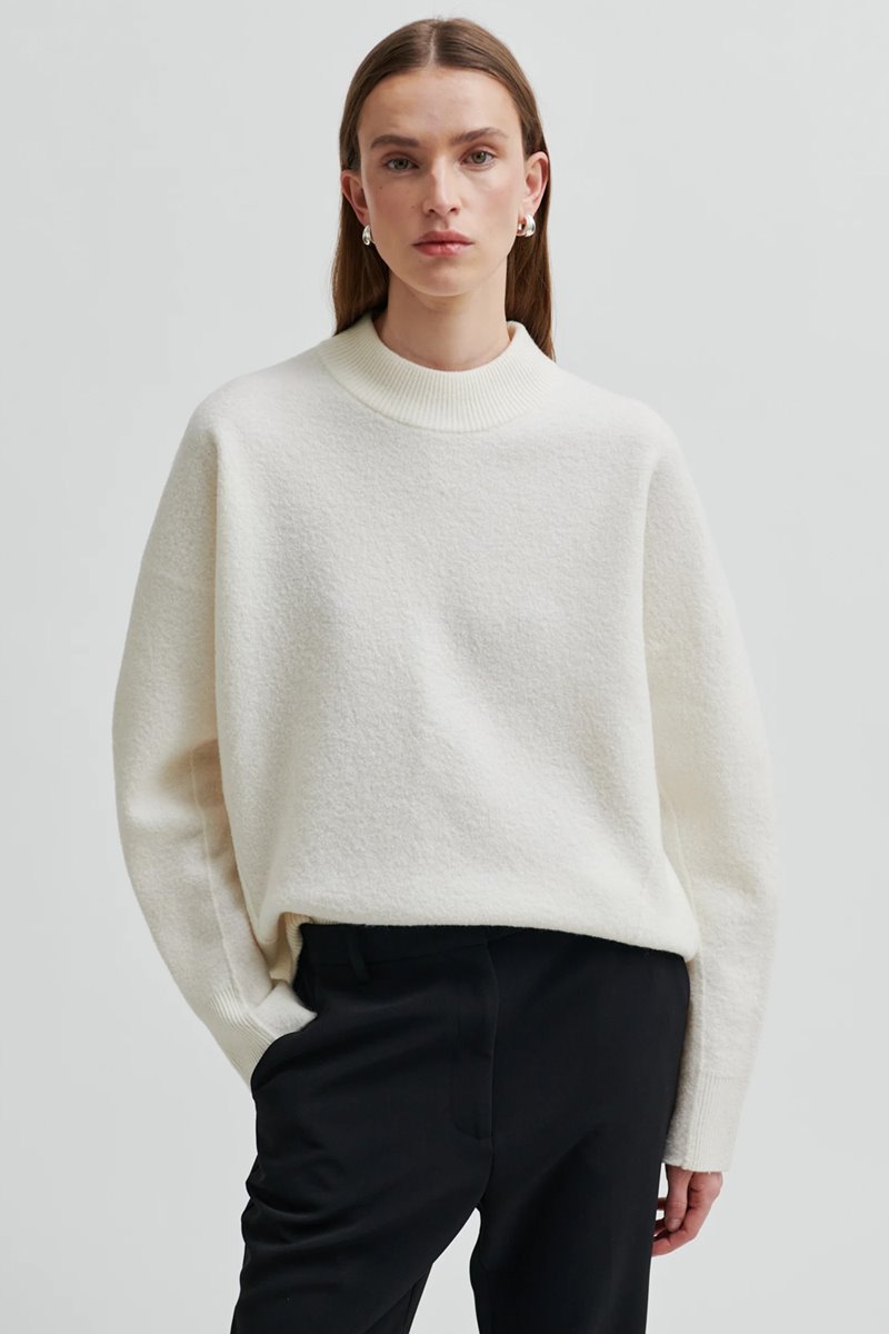 Second Female life o'neck jetstream