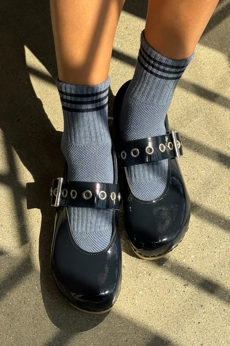 Le Bon Shoppe girlfriend sock indigo back
