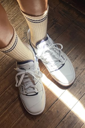 Le Bon Shoppe boyfriend sock cashew back