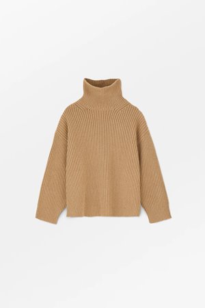 Skall Studio diana t neck  camel side