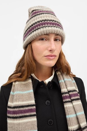 Skall Studio laura beanie back