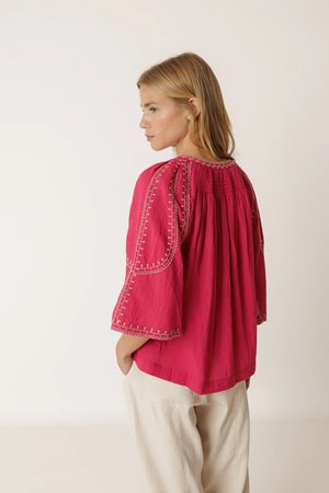 Indi & Cold  bell sleeve shirt fresca side