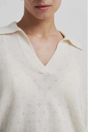 Second Female amala knit back