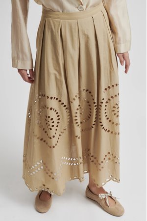 Second Female meryl skirt camel  back