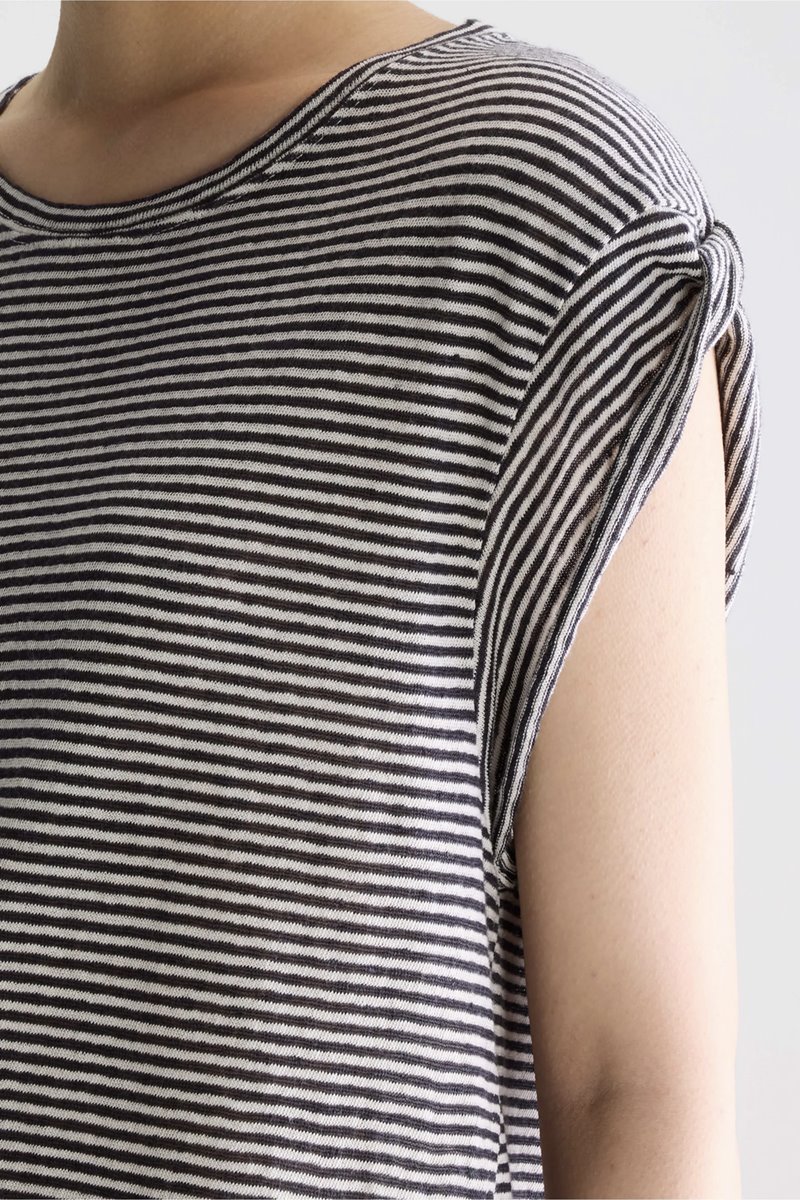 Bellerose vlynn stripe tee black detail