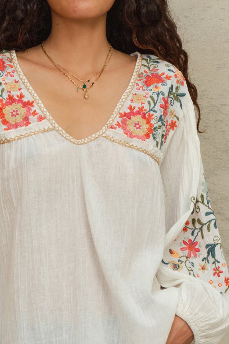 M.A.B.E loren embroidered top multi  back