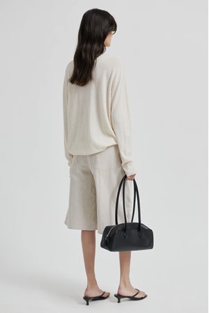 Second Female bacoli shorts back