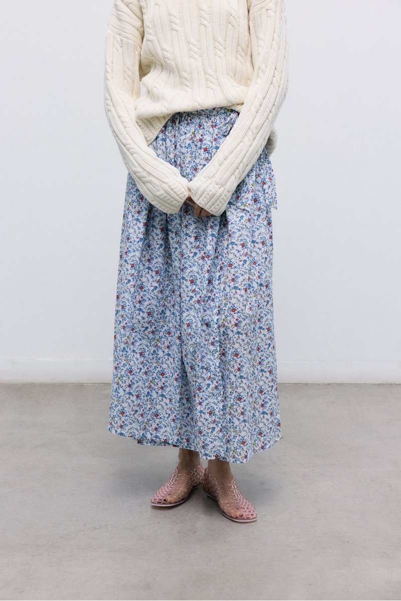 The New Society cloe skirt side