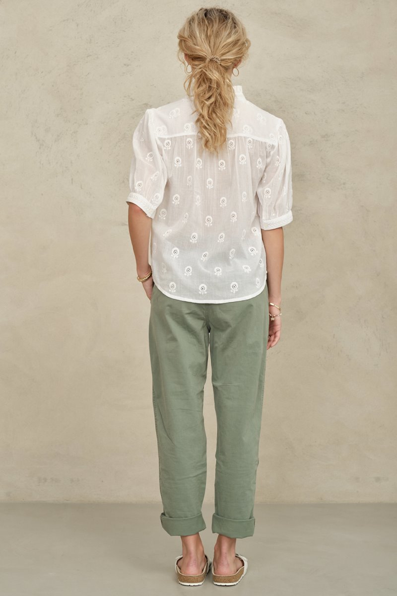M.A.B.E frani embroidered shirt white side