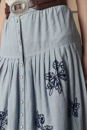 The Great the chambray highland skirt back
