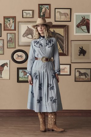 The Great the chambray highland skirt detail