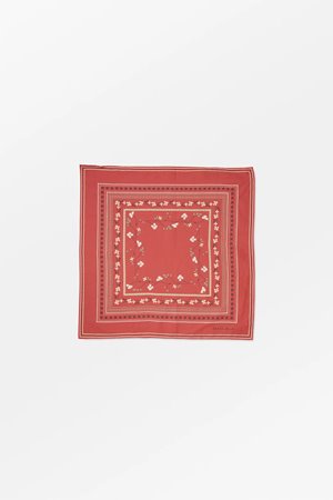 Skall Studio floral small scarf red back