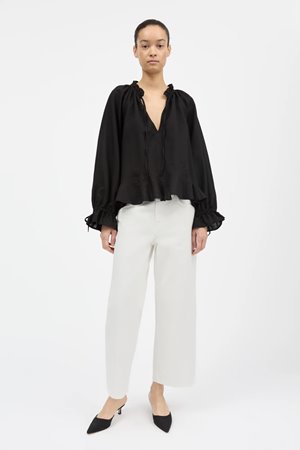 Skall Studio bendette blouse black  back