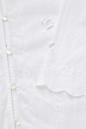 Skall Studio fleurie shirt optic white detail