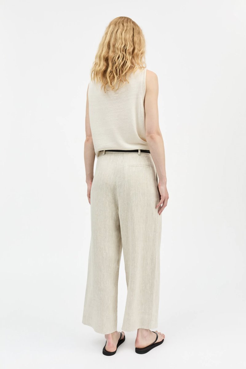 Skall Studio bob trouser light linen detail