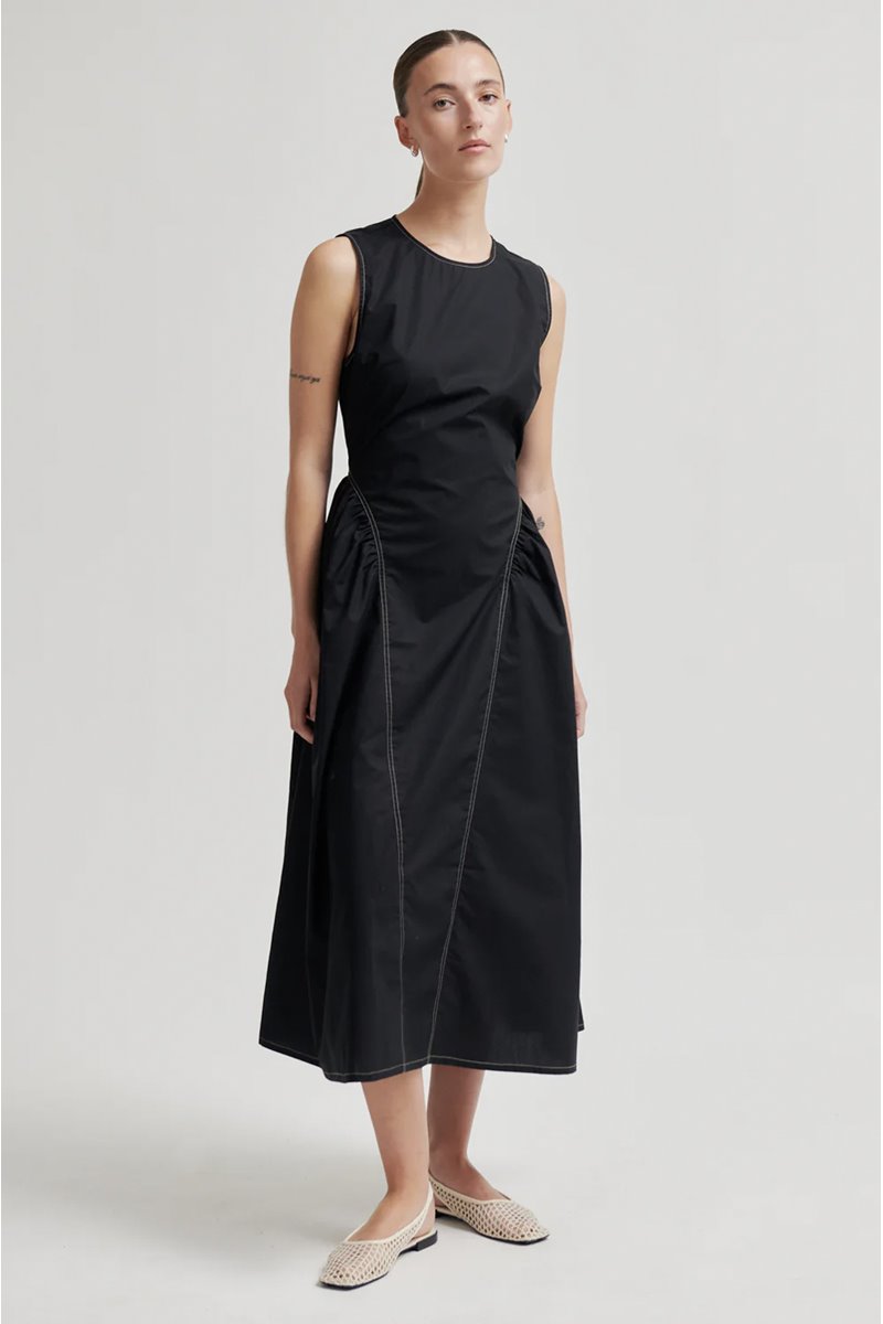 Second Female larkini sculptured dress black 