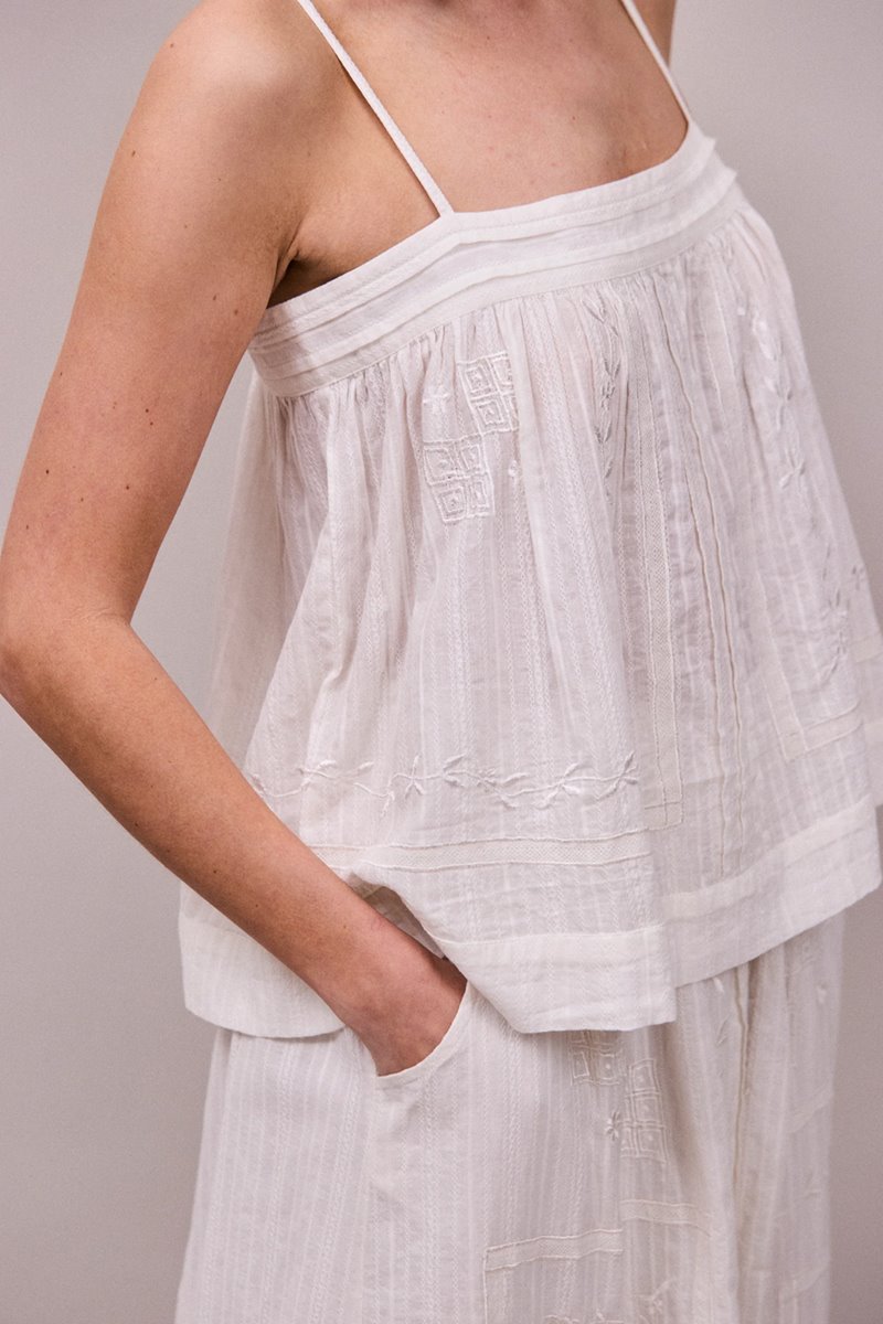 Faune arta cami white detail
